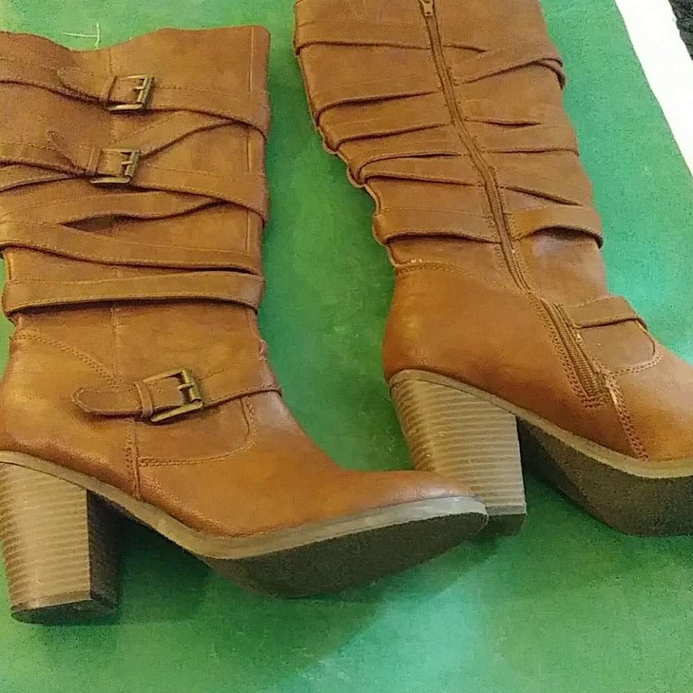 Calf covering boots